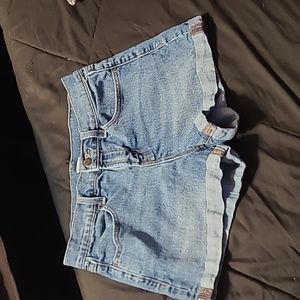 denim shorts, sz 6, old navy